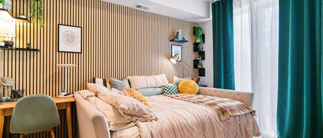 1 habitación, escritorio, wifi gratis y ropa de cama