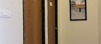 Hotel Legacy Inn
