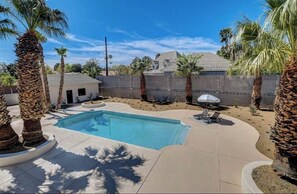 Pool - The Vegas Retreat (Las Vegas)