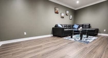 Elegant 3BR Townhome with Lounge & Parking