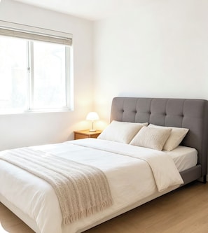 1 bedroom, iron/ironing board, WiFi, bed sheets - Studio in Sophia’s sweet home (Vancouver)