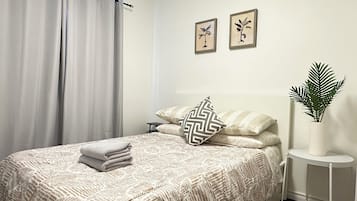 3 chambres, bureau, fer et planche à repasser, Wi-Fi gratuit