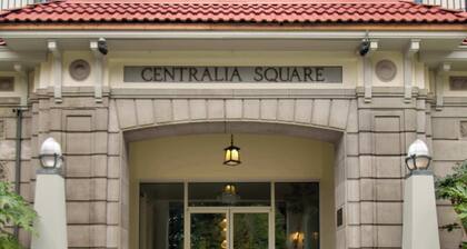 The Peak at Centralia Square | Room 208