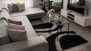 Living area - Well-equipped apartment in Les Jardins de Carthage (Tunis)