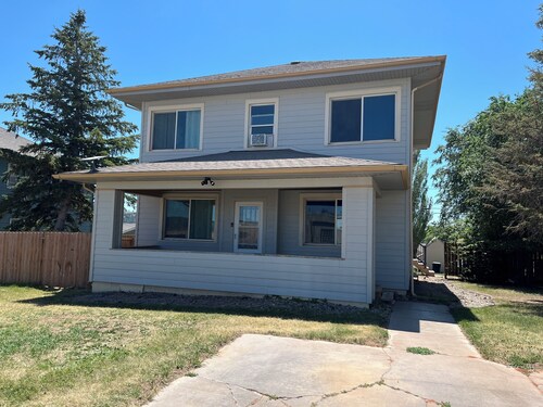 Wonderful 2-bedroom downstairs apartment in quiet Rapid City neighborhood