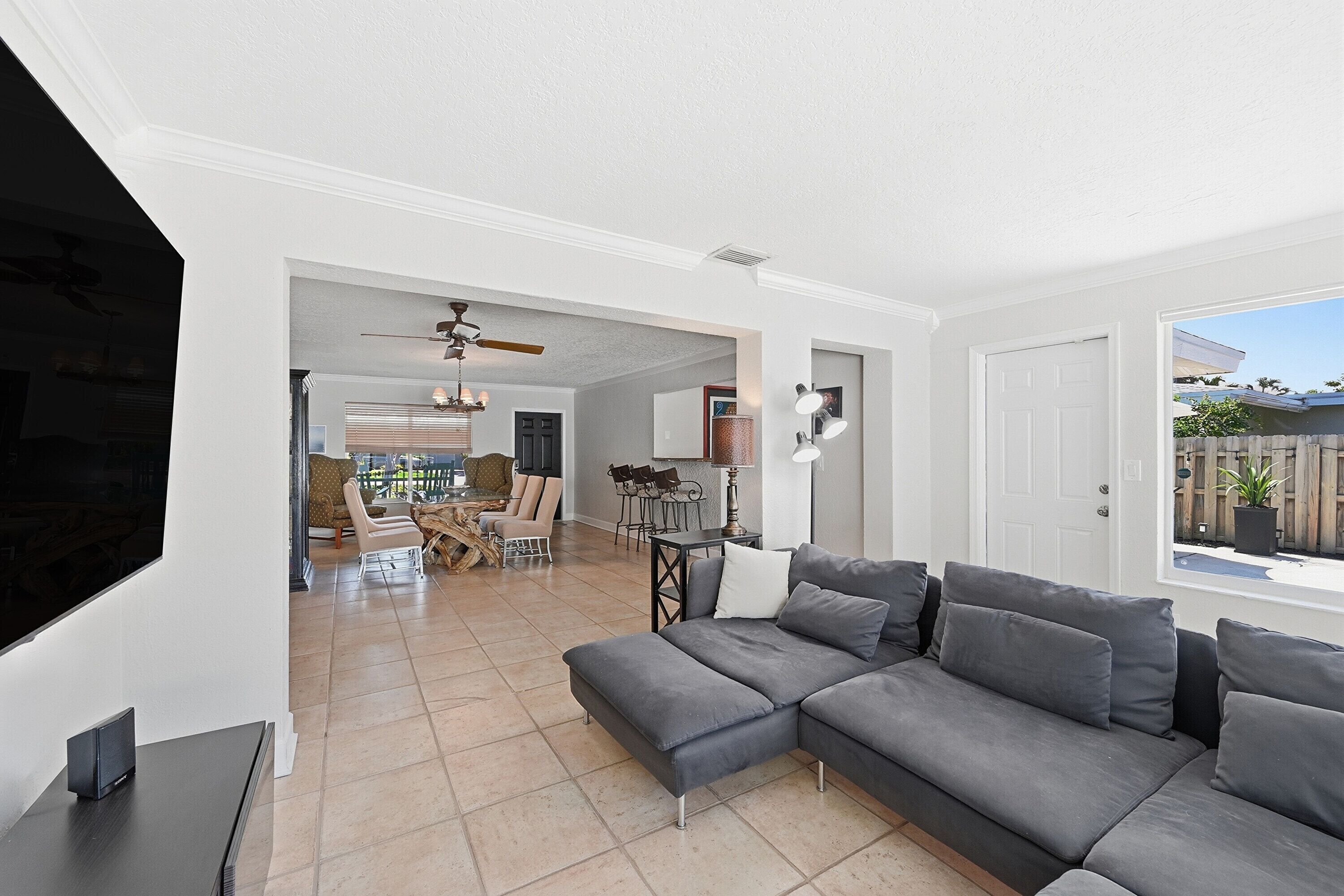 Walk To The Beach! Cozy Paradise By The Sea - Pompano Beach