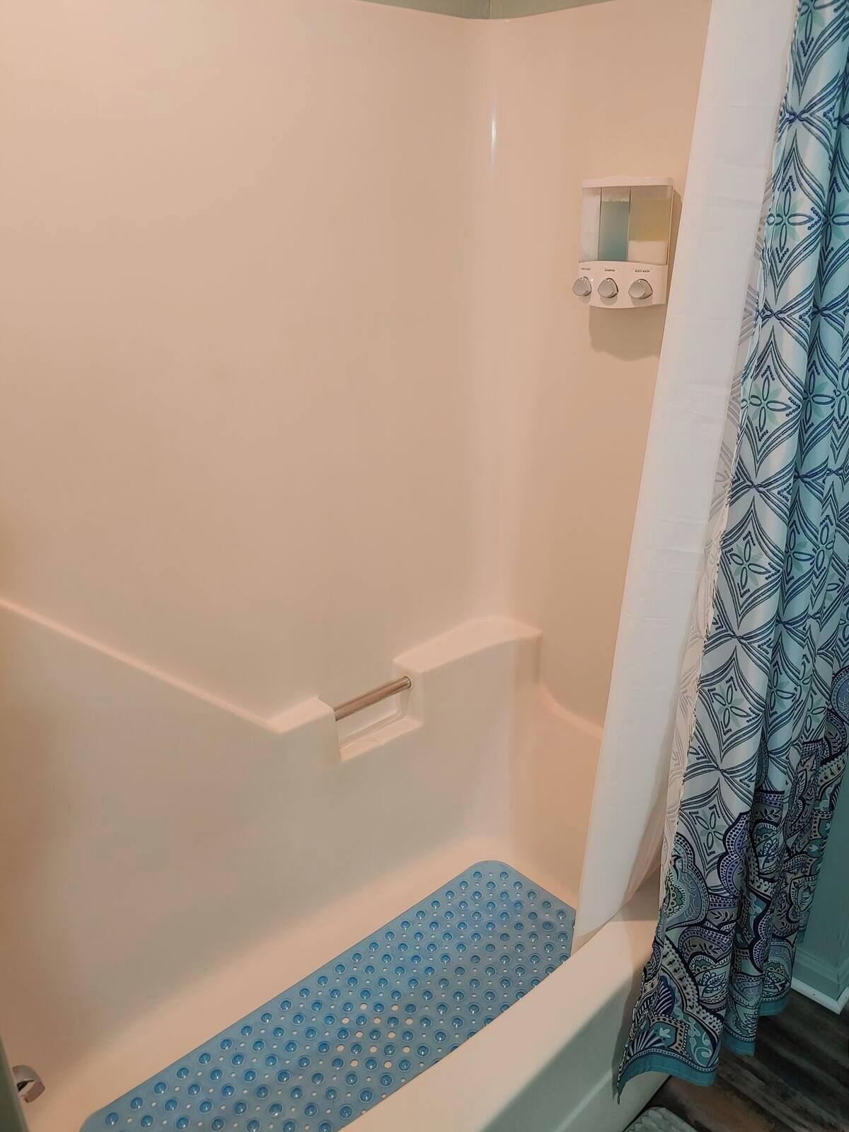 Hårtørrer, håndklæder, Sæbe, Shampoo