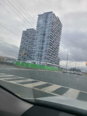 Miscellaneous - Modern Apartment You Can Enjoy in Heart of Markham 20 mins to Toronto or Airport (Markham)