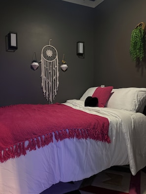 1 bedroom, free WiFi, bed sheets