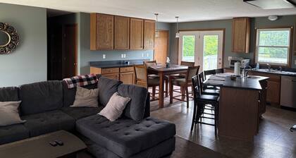 Whitetail Ridge Retreat: Private 70-Acre Escape Near Wayne National Forest