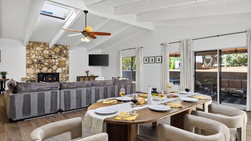 Juniper Hideout by Avantstay Hot Tub + Game Room + Gym + Sauna Sedona, AZ