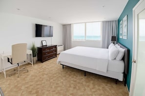 1 bedroom, WiFi, bed sheets - Beachfront Stella Maris Apt on Condado Ave (SanJuan)