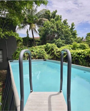 Pool - The Sunny 2-Bedroom Retreat | POOL (Miami)