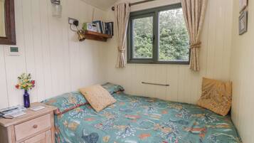 1 dormitorio, decoración individual, mobiliario individual