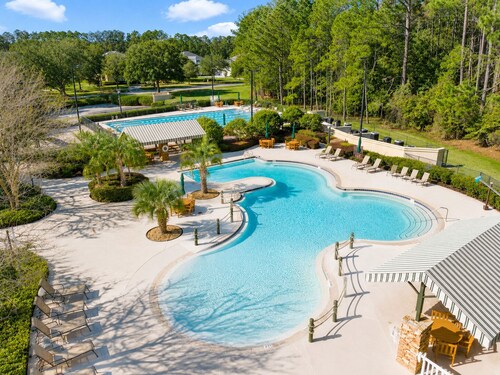 The King & Bear Luxury Studio Retreat