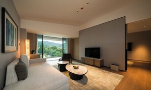Premium bedding, in-room safe, desk, laptop workspace - The Quchaninner Liyang, Autograph Collection (Changzhou)