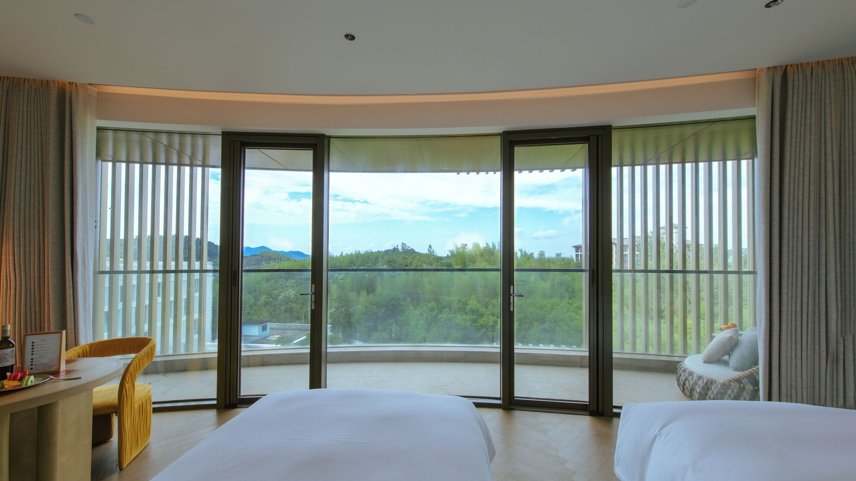 Chambre Double Deluxe, 2 lits doubles, balcon