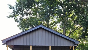 Unclassified image, 3 of 10, button - Cozy 2-bedroom cabin in enchanting Bluefield with AC
Sleep 7 people (Bluefield)