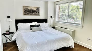 Desk, iron/ironing board, travel crib, WiFi