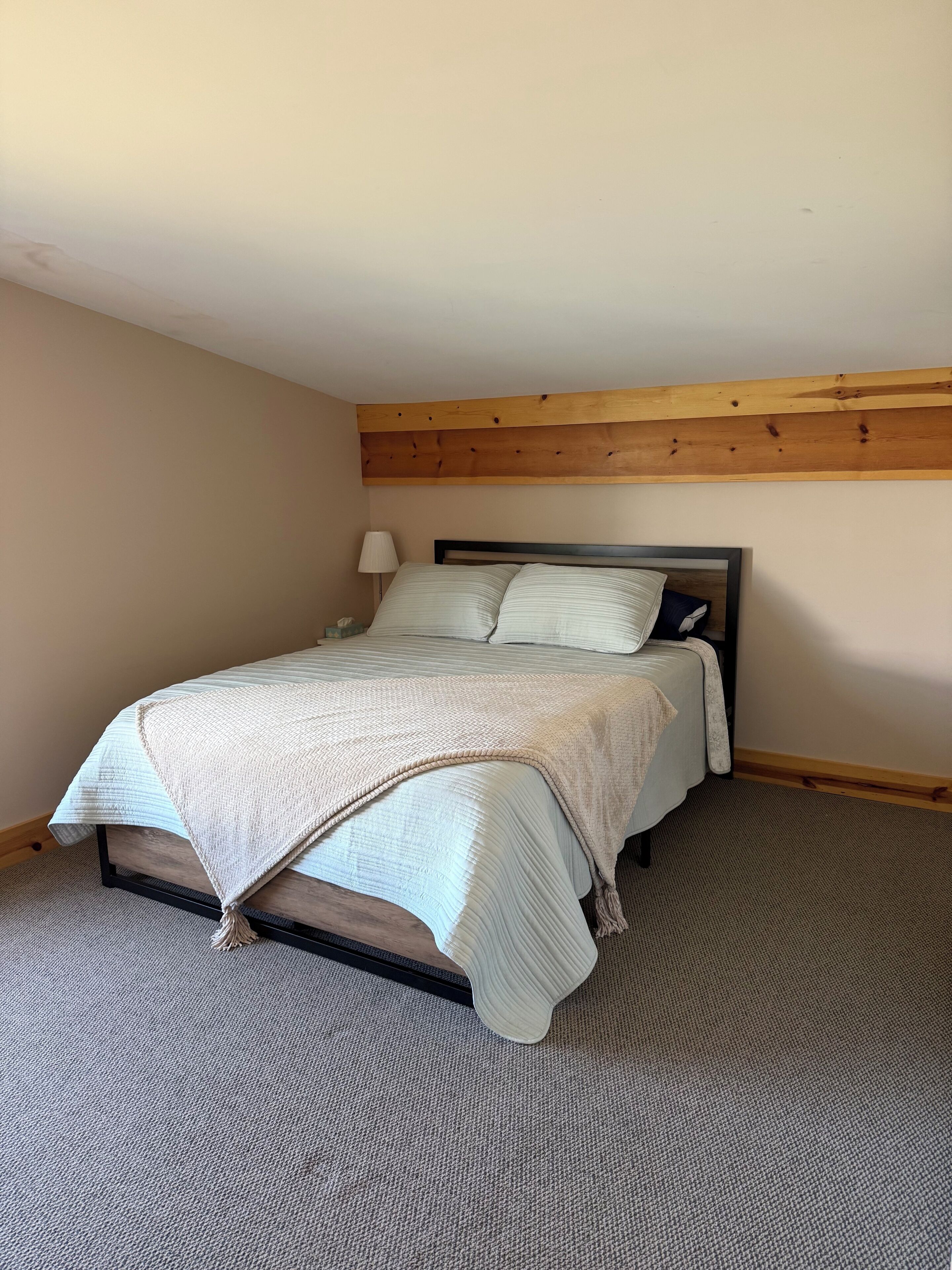 1 bedroom, WiFi, bed sheets