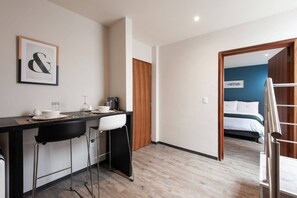 Iron/ironing board, free WiFi, bed sheets - Loft Con Terraza Privada en Corazon Polanco (Ciudad de México)