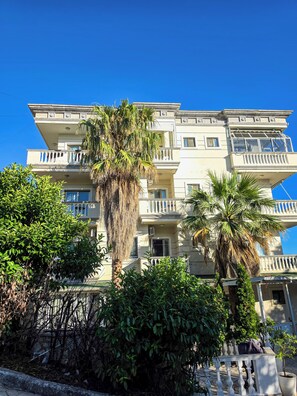 Exterior - Sunrise Apartments Drymades (Gjilekë)