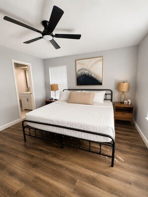 2 Schlafzimmer, Bügeleisen/Bügelbrett, kostenloses WLAN, Bettwäsche