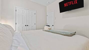 3 bedrooms, iron/ironing board, travel cot, free WiFi