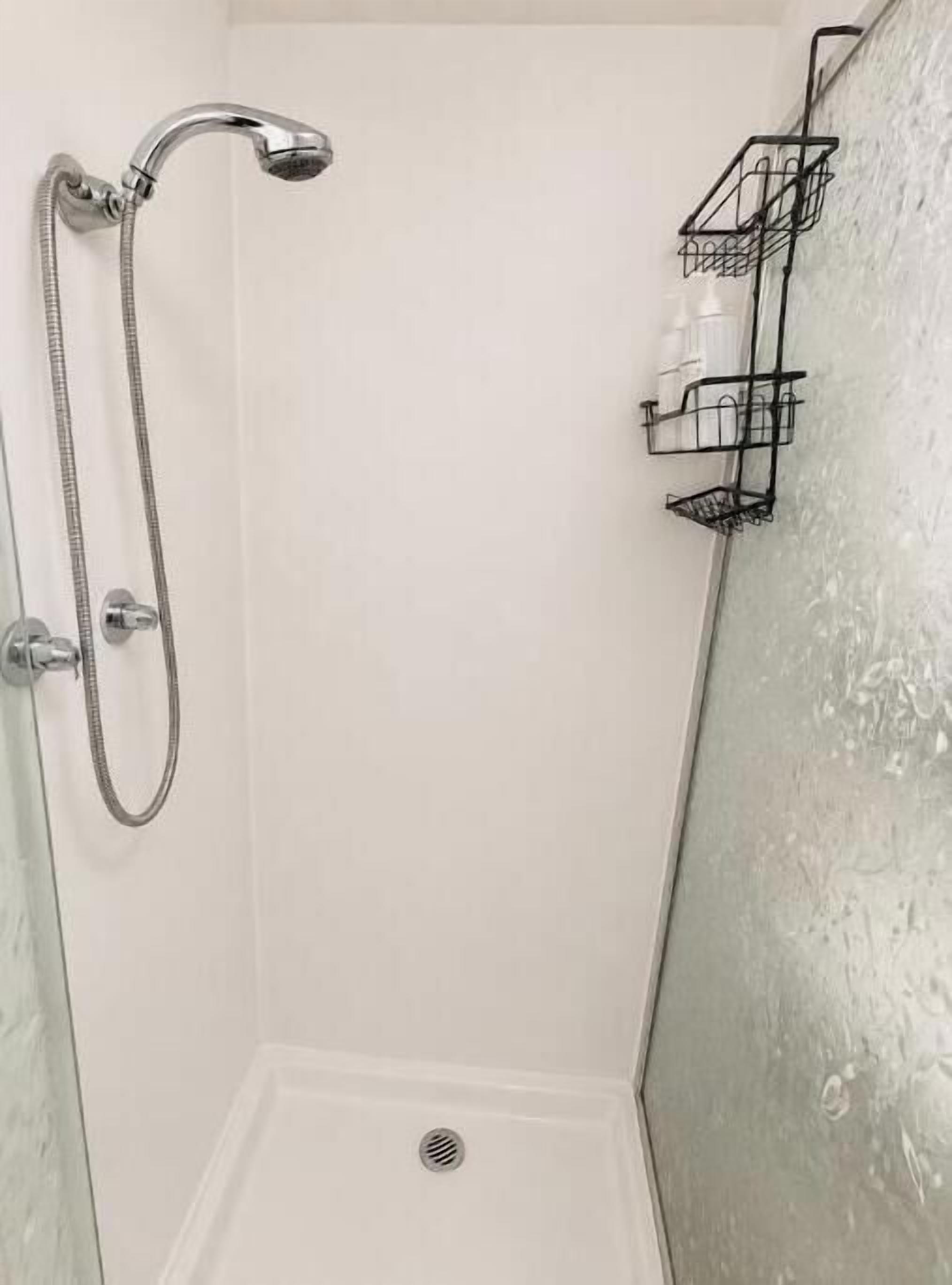 Handtücher, Seife, Toilettenpapier