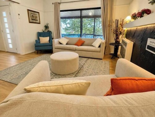 Affordable 4BR Home Near CBD & Airport