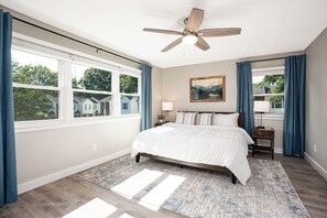 Room - NEW LISTING! Walk to Campus! Newly Updated Auburn Townhome! 3 Bd/2.5 Bath (Auburn)