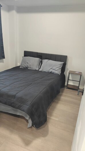 1 bedroom, WiFi - 1111 Ocgrow Reserve - Luxury 5 Star (Cochrane)