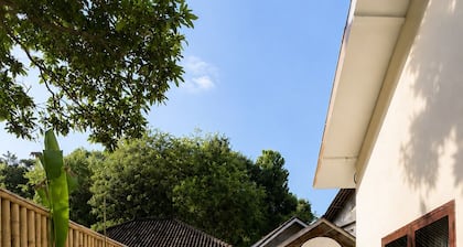 Cozy 2-bedroom house in excellent Kuta Lombok with AC