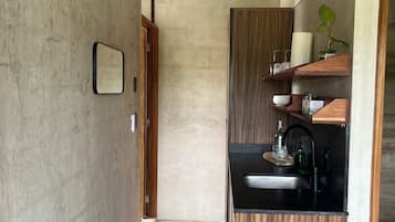 Phòng tiện nghi đơn giản | Nội thất