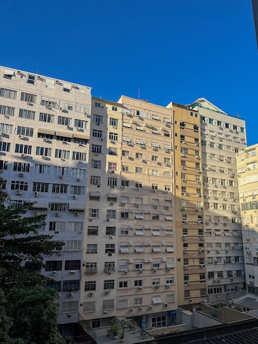 Melhor localização praia de Copacabana