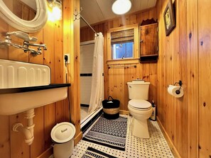 Bathroom - Fire Island Beach House (Ocean Beach)