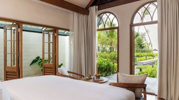 Villa, 6 Bedrooms, Ocean View | In-room safe, free WiFi