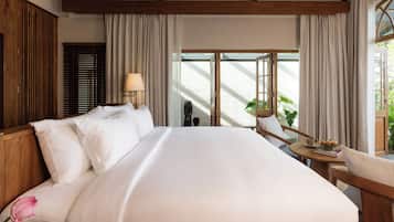 In-room safe, free WiFi