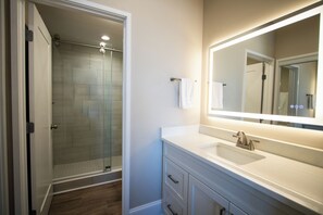 Shower, towels, soap, toilet paper - #228 - Ballou Skies-  Coastal Studio – Water Views, Walk to Downtown Dining! (Morehead City)