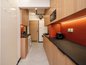 Fridge, microwave, stovetop, toaster
