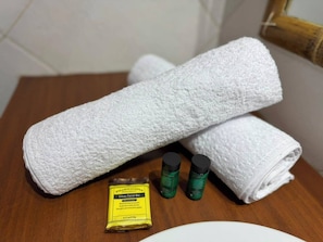 Dreibettzimmer | Badezimmer