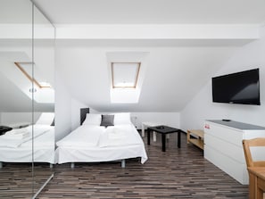 Room - Stawy Jana Apartment #15 (Łódź)