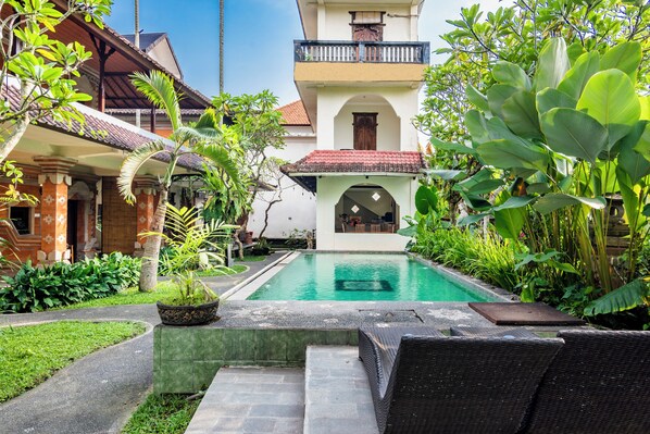 Kolam renang