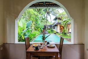 Tempat makan