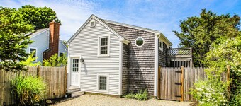 Charming Cape Cod Cottage Steps from the Ocean- Escape & Relax in a Hidden Haven
