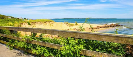 Beach nearby, beach towels