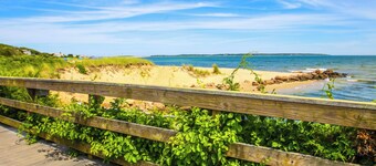 Charming Cape Cod Cottage Steps from the Ocean- Escape & Relax in a Hidden Haven