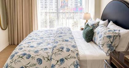 1 Bedroom suite w/ living room & kitchen sleeps 4