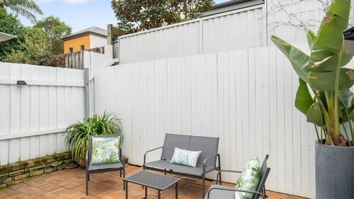 The Leichhardt Hideaway on Francis St