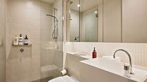 Bathroom - The Southbank Observatory Aus 108, Level 30 (Southbank)